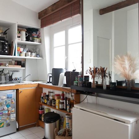 Beautiful Apartment In The Heart Of パリ エクステリア 写真